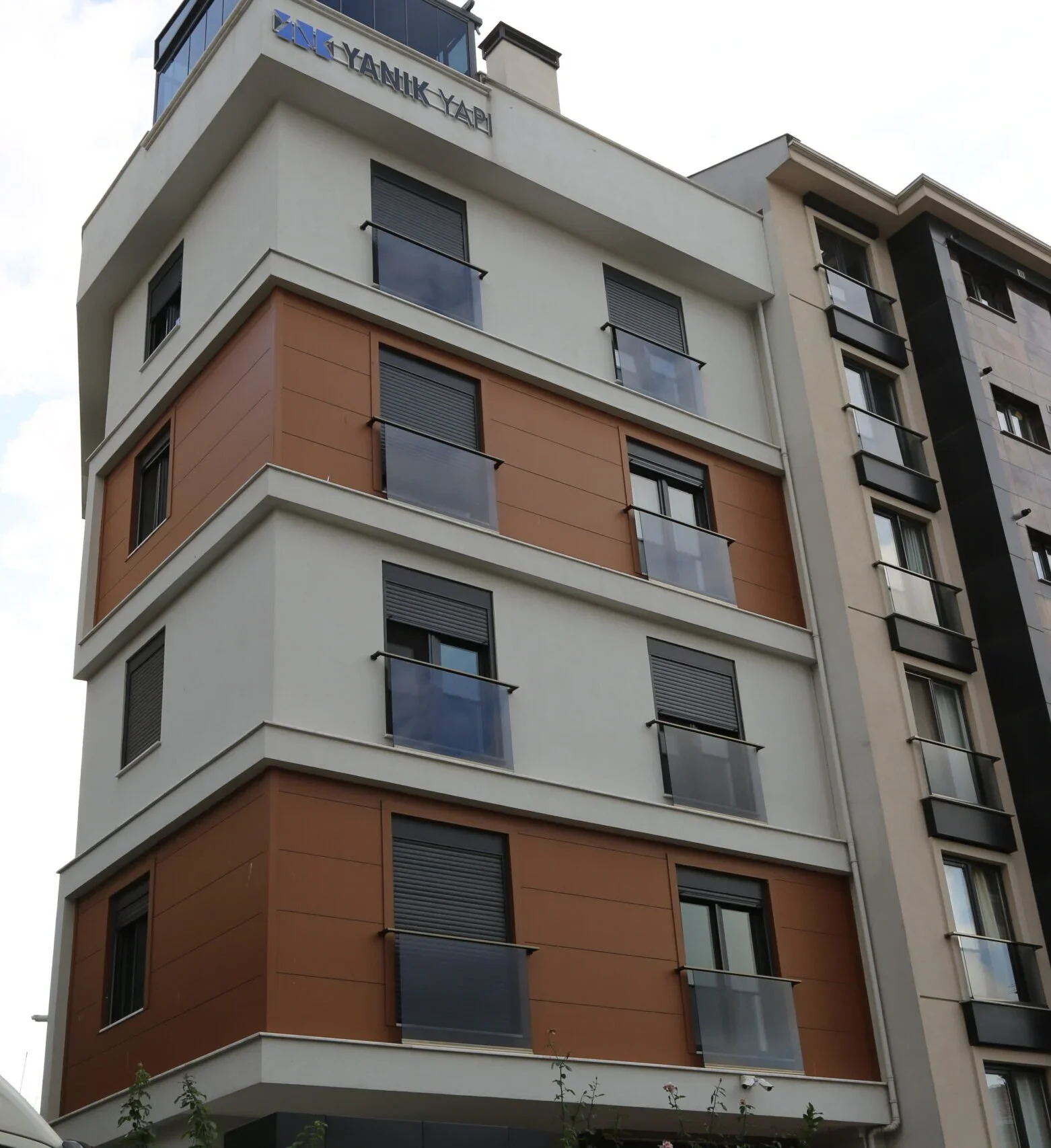 Pendik Aksu Apartmanı mimari görseli